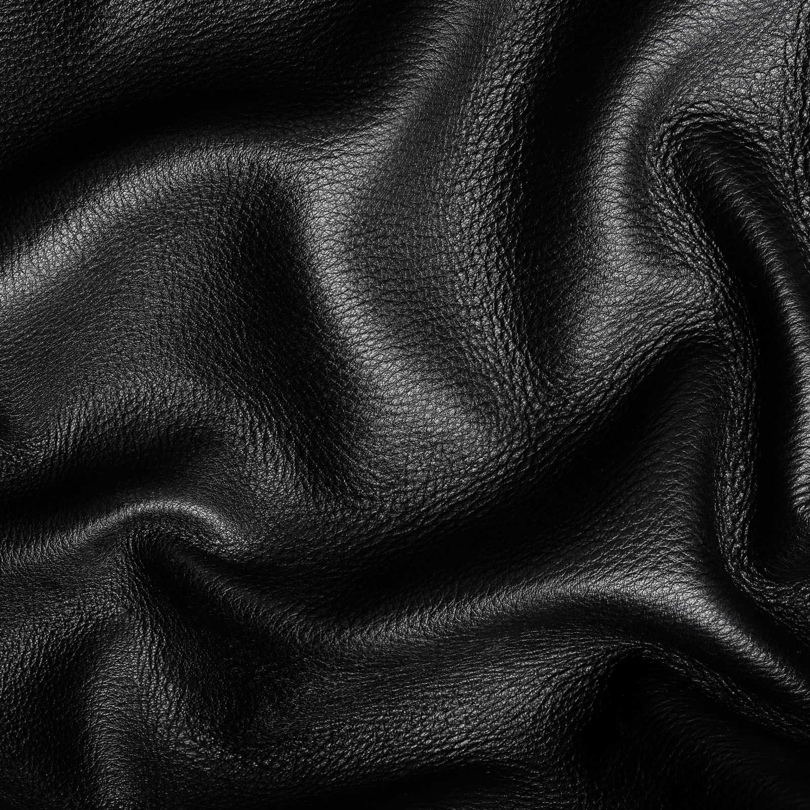 The Vault early access section, featuring uncompromising Italian leathercraft for luxury car key collections.